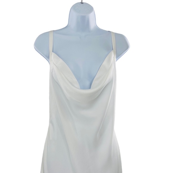 Norma Kamali Cross Back Bias Formal Satin Gown with Train in Snow White Size M - Picture 4 of 12